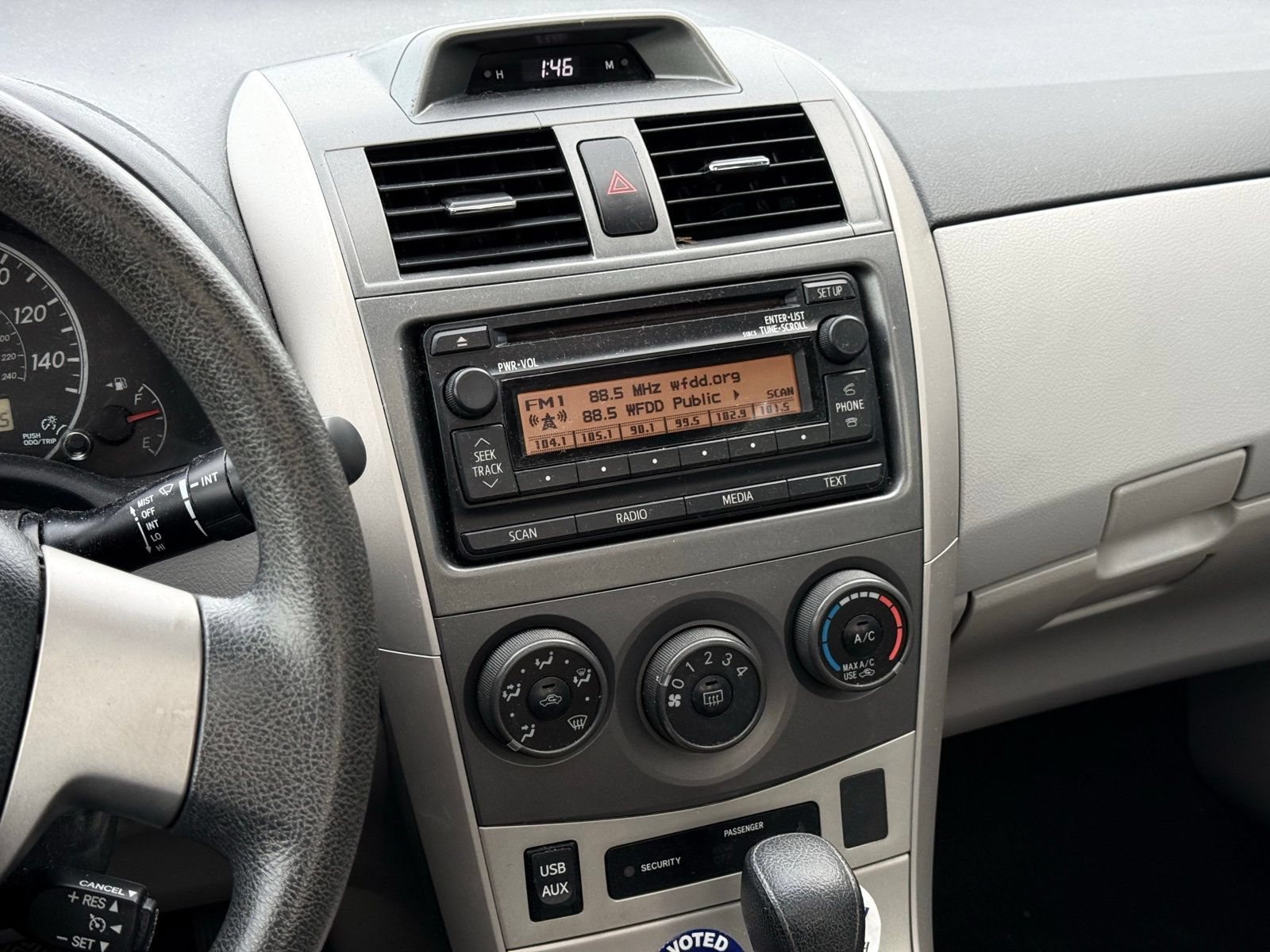 Used 2012 Toyota Corolla LE w/ Premium Pkg FWD image 27