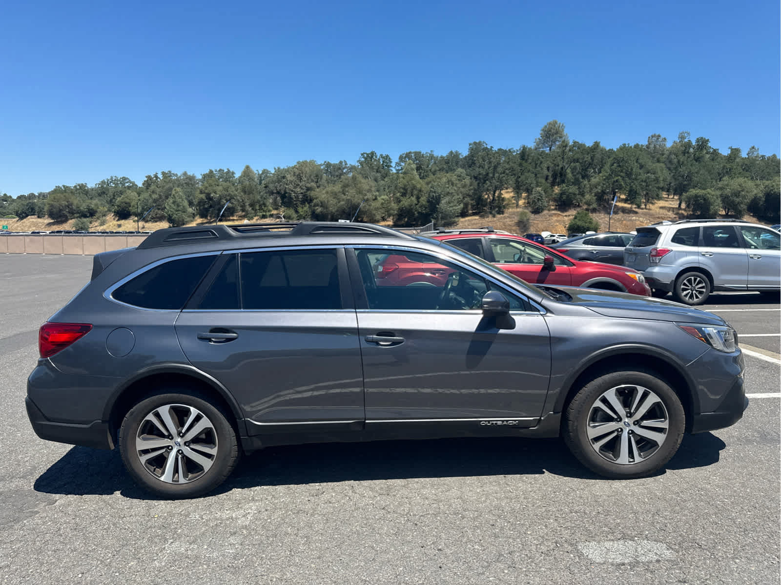 Used 2018 Subaru Outback 2.5i Limited AWD/4WD image 4