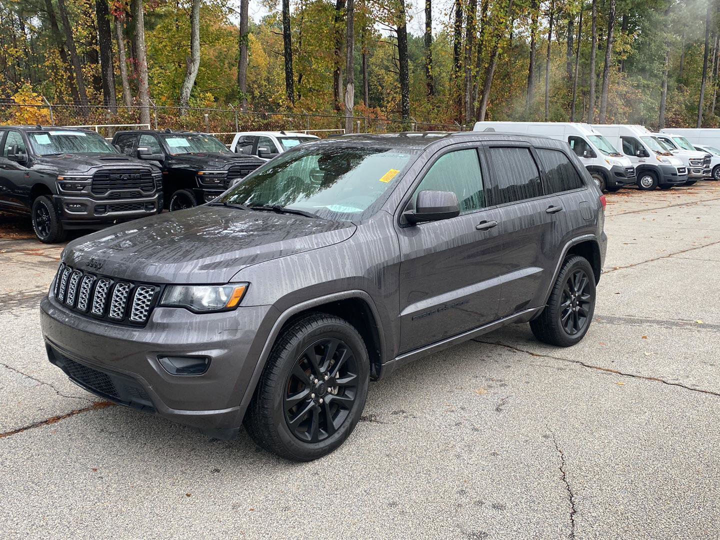 Used 2017 Jeep Grand Cherokee Altitude