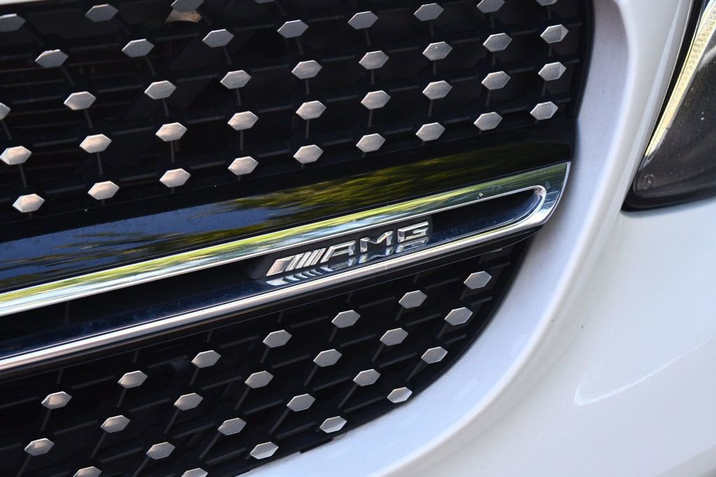 Used 2017 Mercedes-Benz GLC 43 AMG 4MATIC image 4