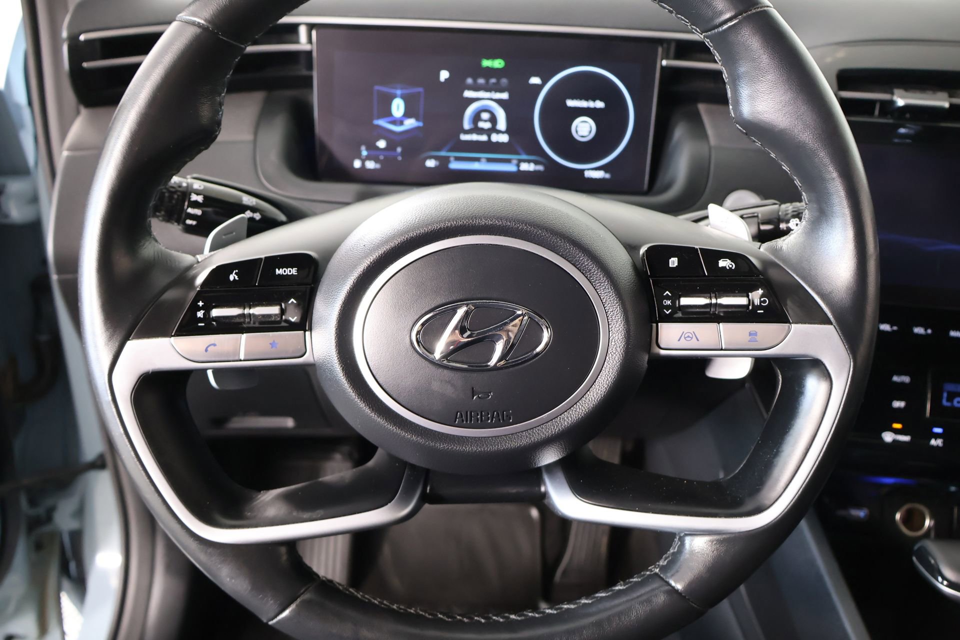 Used 2024 Hyundai Santa Cruz Limited image 3