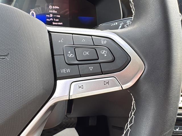Certified 2023 Volkswagen Taos SE image 16