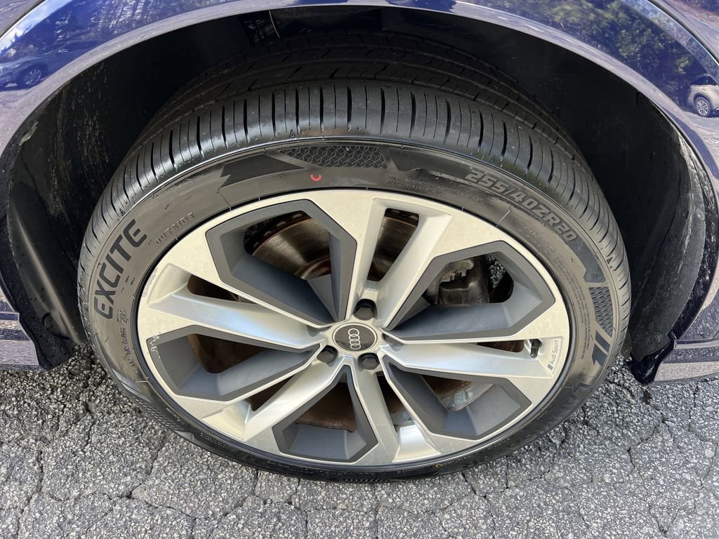 Used 2021 Audi Q3 2.0T Premium w/ Convenience Package image 10