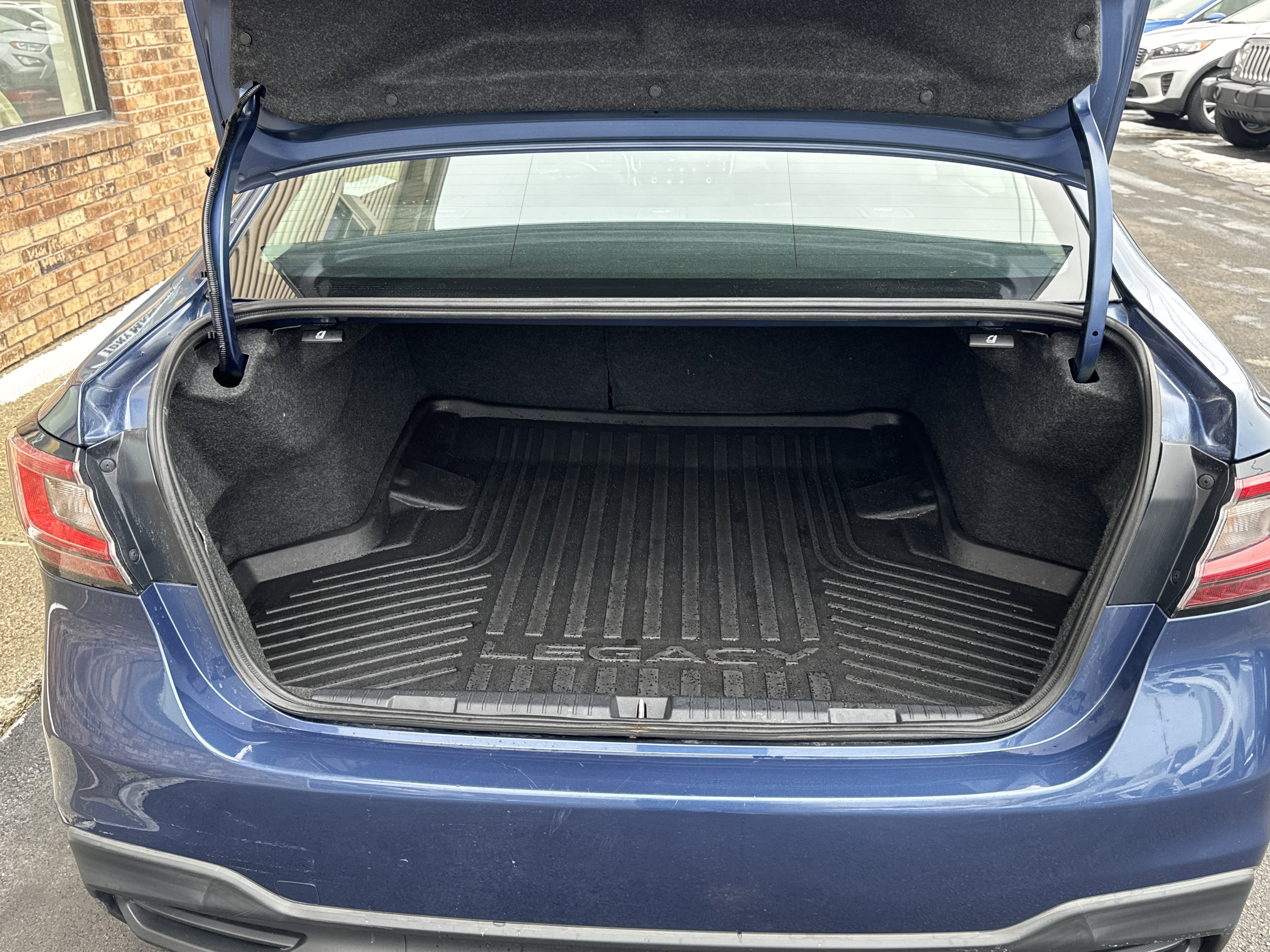 Used 2020 Subaru Legacy Sport image 11