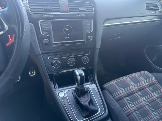Used 2017 Volkswagen GTI Sport FWD image 21