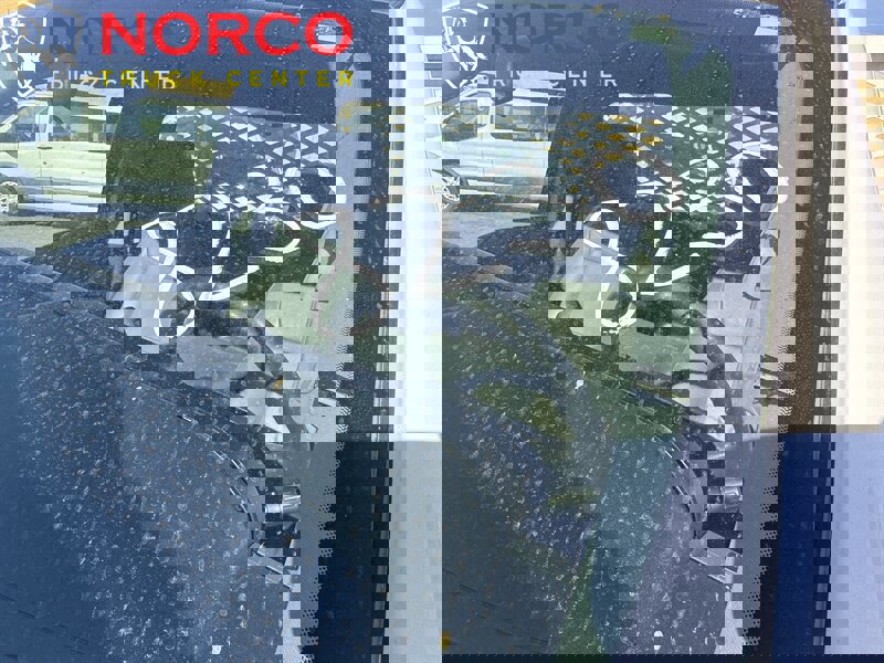 Used 2023 Ford F550 2WD Regular Cab Super Duty image 29