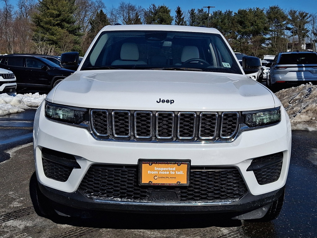 Certified 2023 Jeep Grand Cherokee Laredo image 8