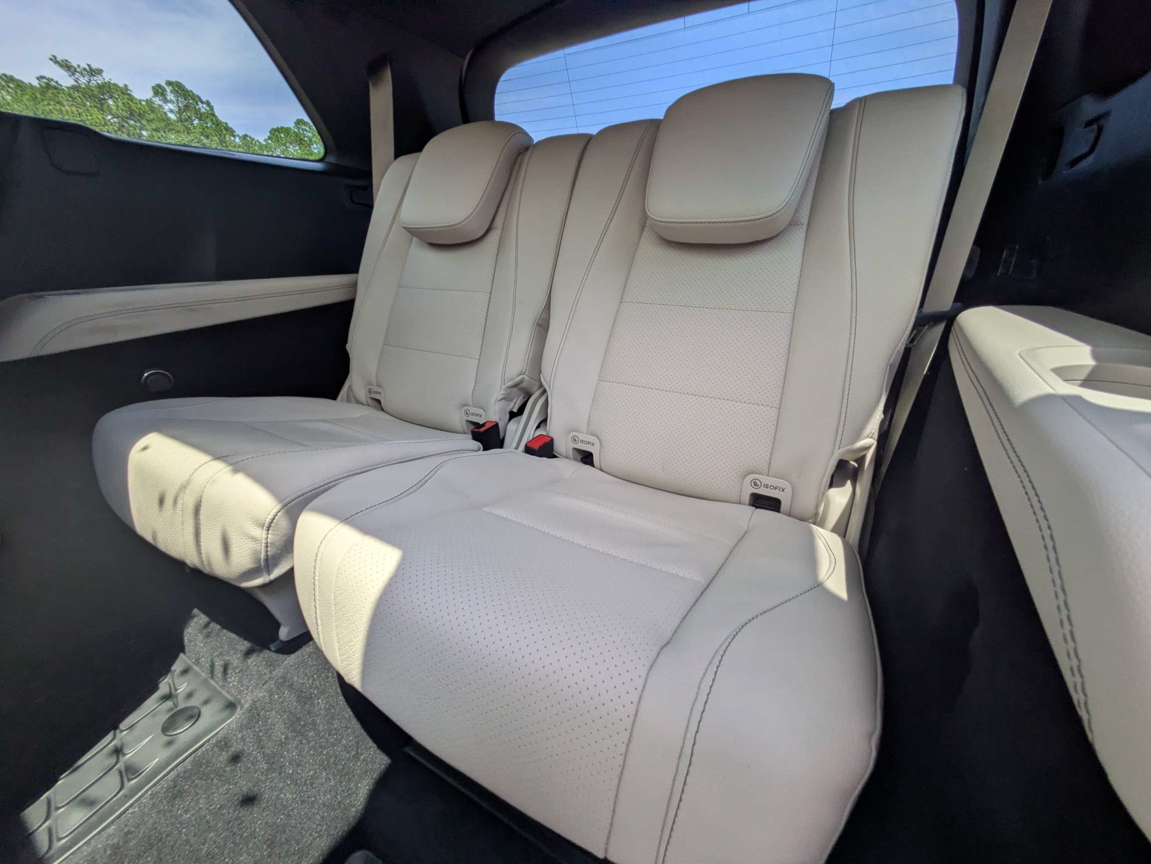 Used 2024 Mercedes-Benz GLS 450 4MATIC image 10