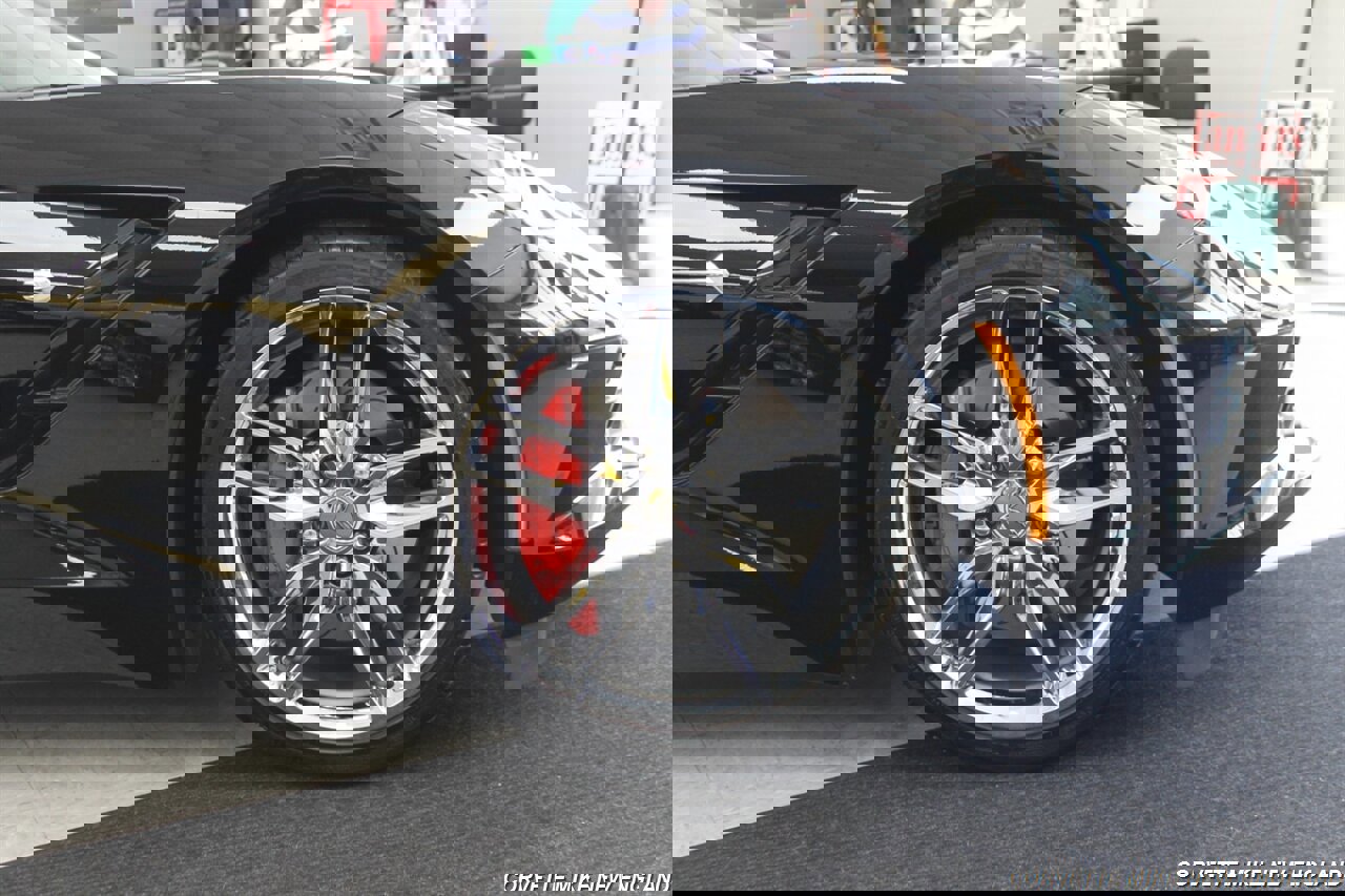 Used 2016 Chevrolet Corvette Stingray Convertible w/ 2LT Preferred Equipment Group RWD image 22