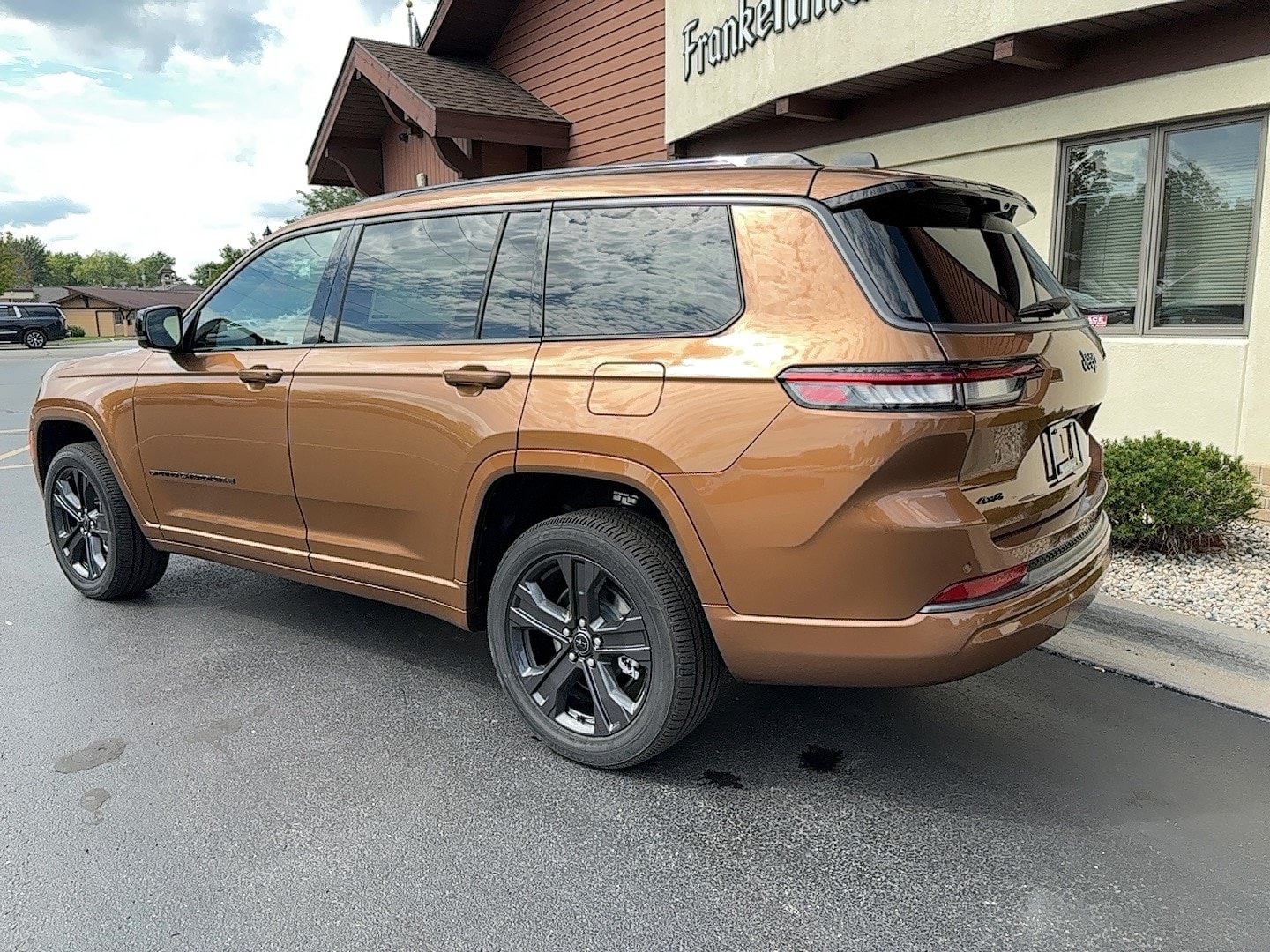 New 2027 Jeep Grand Cherokee L Limited AWD/4WD image 20