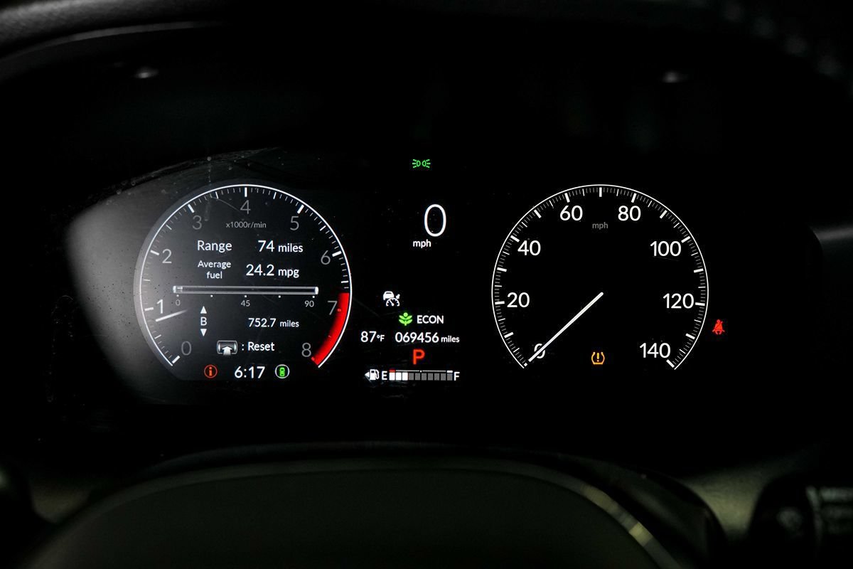 Used 2023 Honda HR-V EX-L image 25