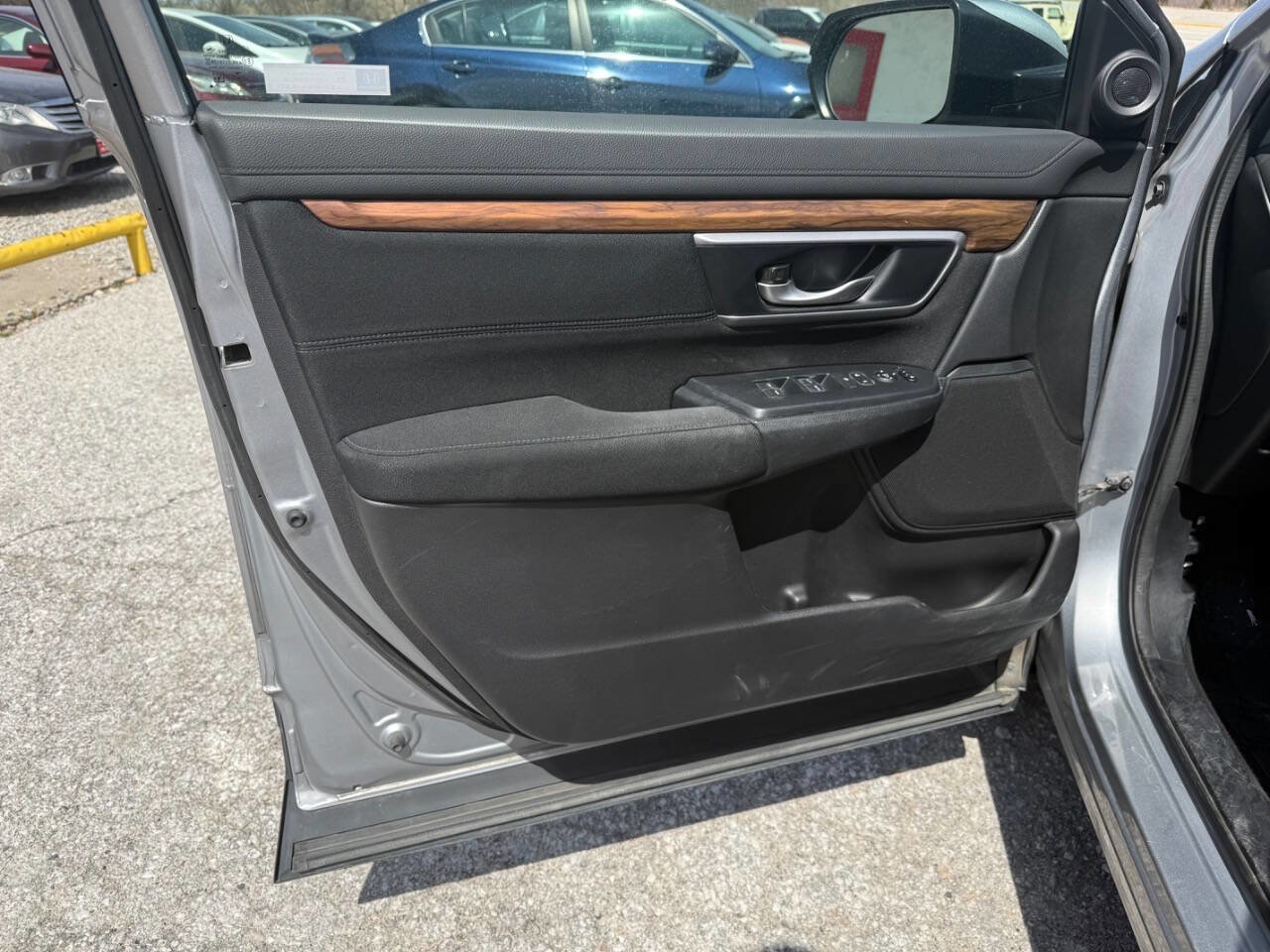 Used 2018 Honda CR-V EX image 23