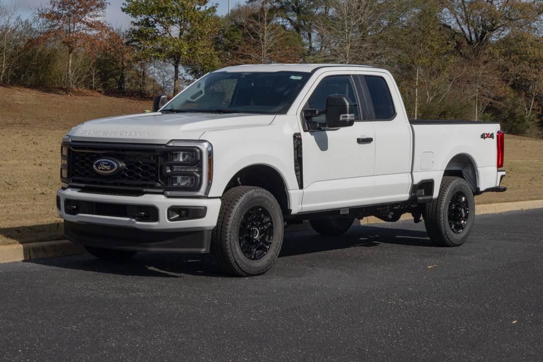 New 2026 Ford F350 XL w/ STX Appearance Package AWD/4WD image 3