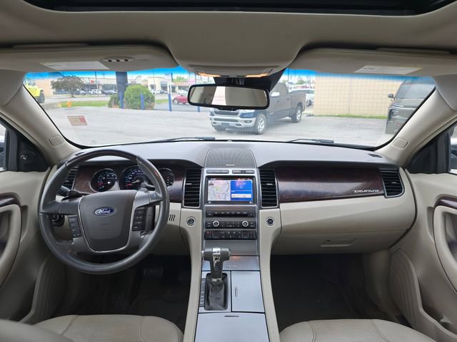 Used 2011 Ford Taurus Limited w/ 303A Rapid Spec Order Code FWD image 15