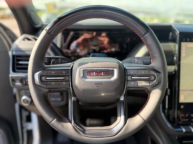 New 2026 GMC Yukon AT4 Ultimate AWD/4WD image 9