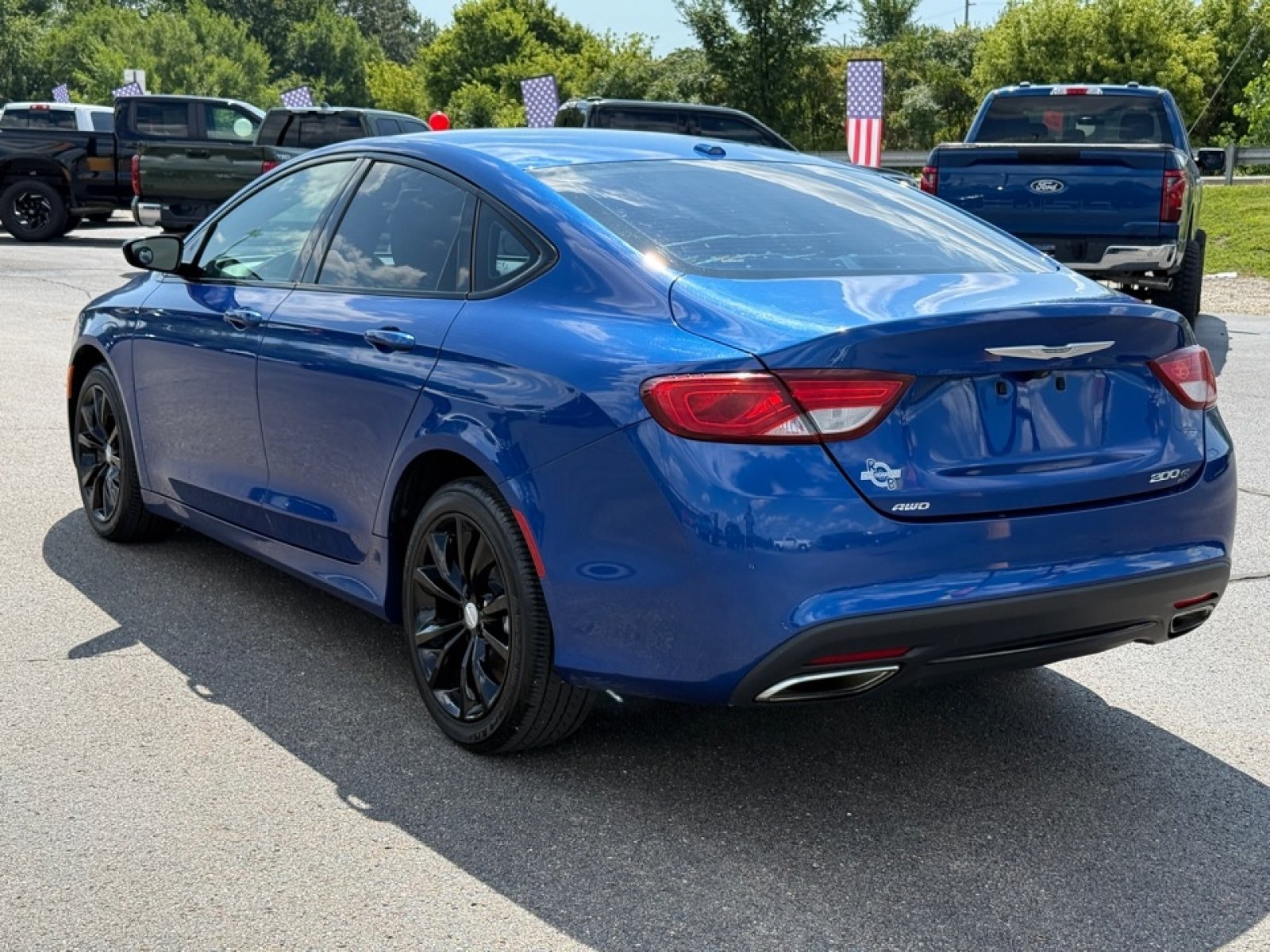 Used 2015 Chrysler 200 S w/ Comfort Group AWD/4WD image 6