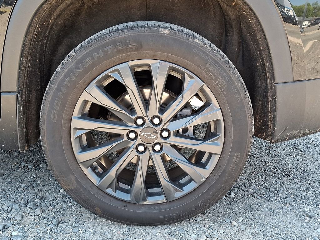 Used 2023 Chevrolet Traverse RS AWD/4WD image 32