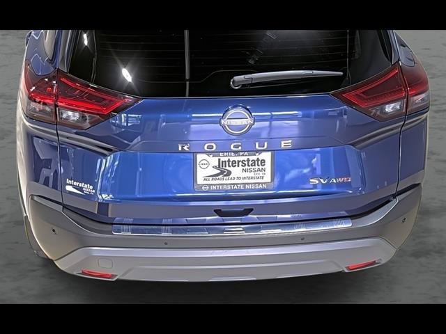 Used 2023 Nissan Rogue SV AWD/4WD image 12