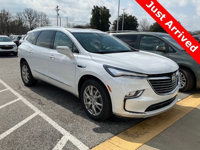 Used 2023 Buick Enclave Premium w/ Experience Buick Package image 1