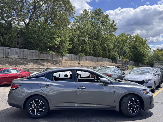 New 2025 Nissan Sentra SV w/ Trunk Package FWD image 7