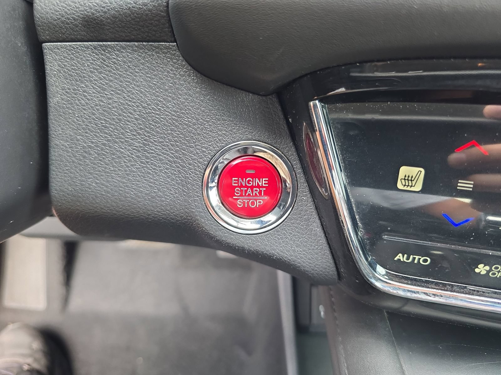 Used 2017 Honda HR-V EX image 24