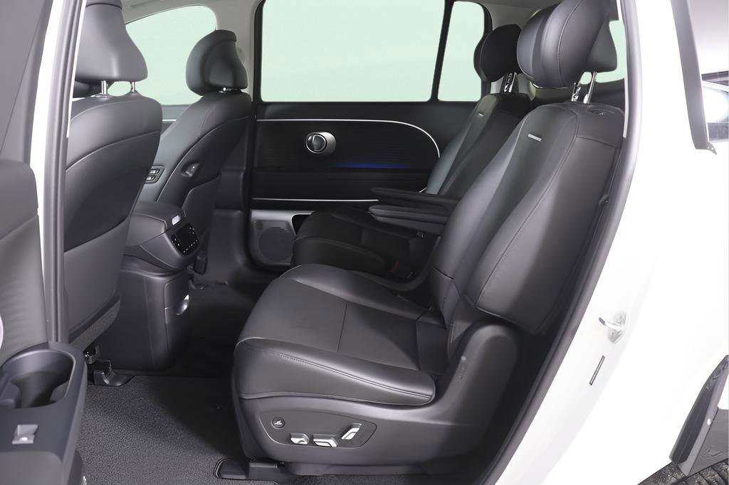 New 2026 Hyundai Ioniq 9 Limited image 20