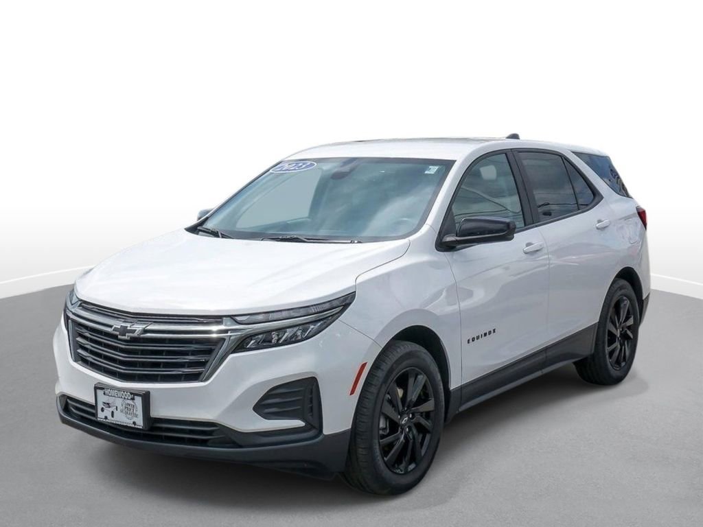Used 2024 Chevrolet Equinox LS w/ LS Convenience Package FWD image 4