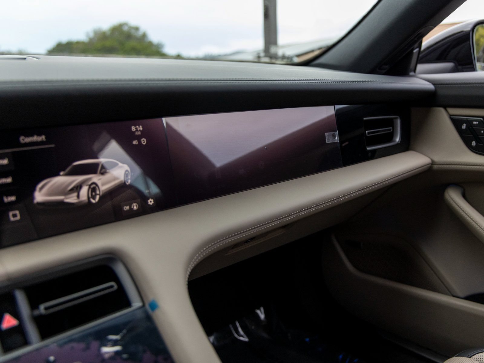 New 2025 Porsche Taycan 4S AWD/4WD image 32