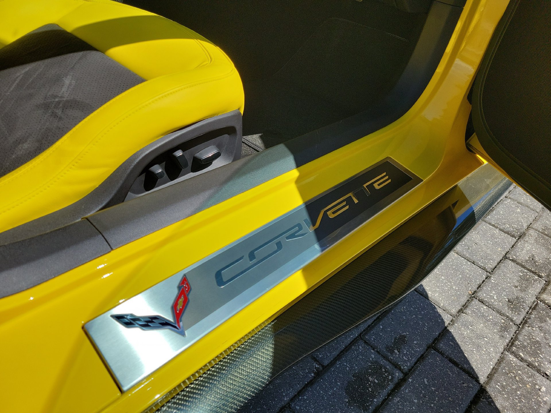 Used 2019 Chevrolet Corvette Z06 RWD image 10