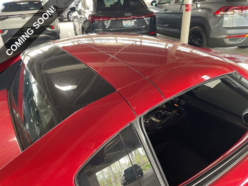 Used 2017 MAZDA MX-5 Miata RF Grand Touring RWD image 19