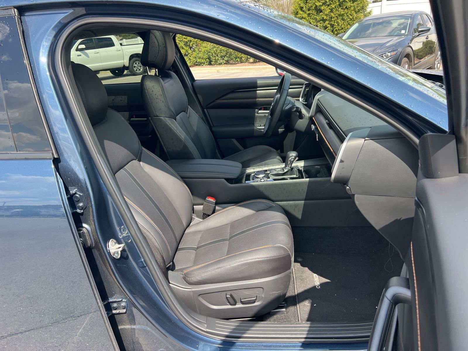 Certified 2026 MAZDA CX-50 AWD 2.5 S w/ Premium Package image 35