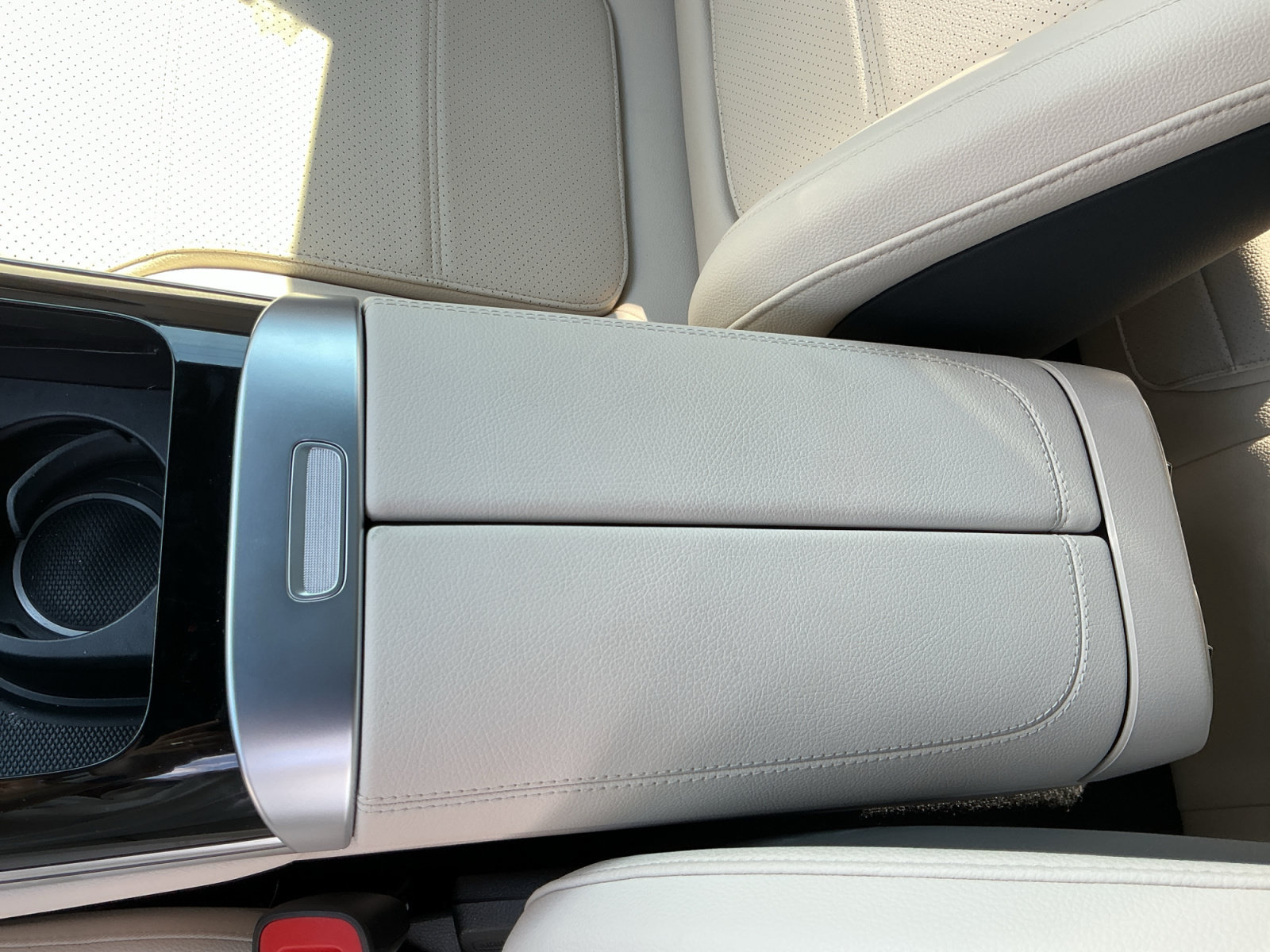 Used 2026 Mercedes-Benz GLC 300 4MATIC image 11