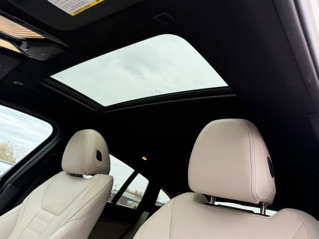 Used 2020 BMW X4 xDrive30i w/ Premium Package image 13