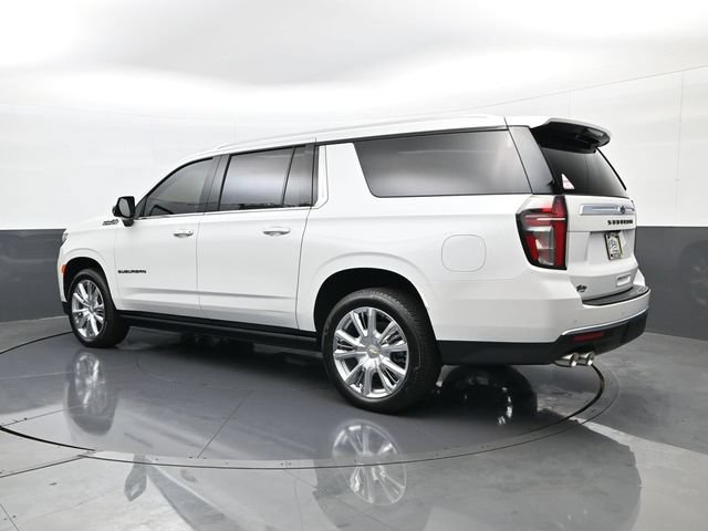Used 2024 Chevrolet Suburban High Country AWD/4WD image 7