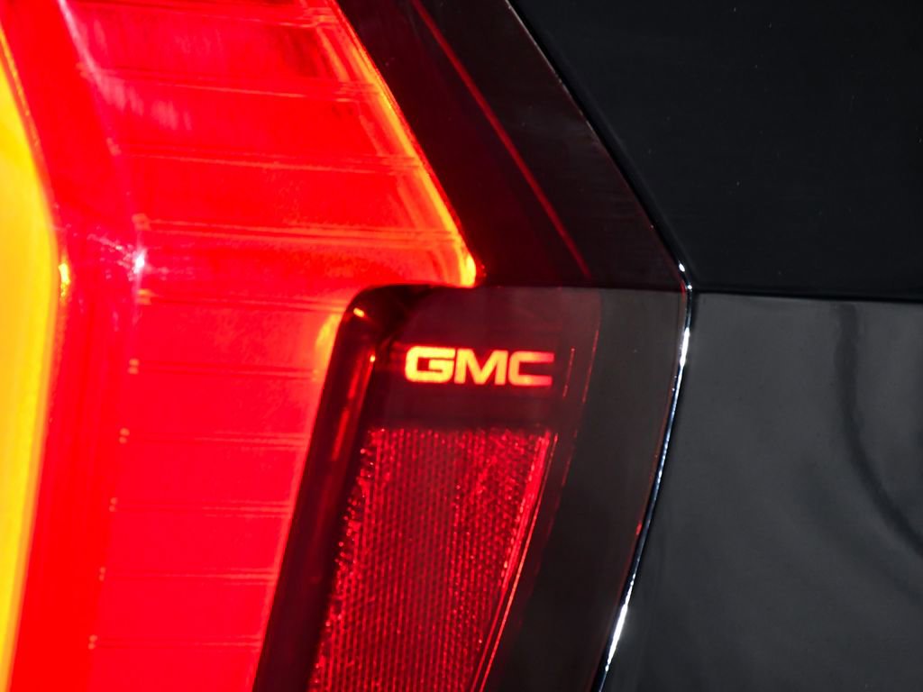 Used 2026 GMC Yukon Elevation w/ LPO, Floor Liner Package AWD/4WD image 87