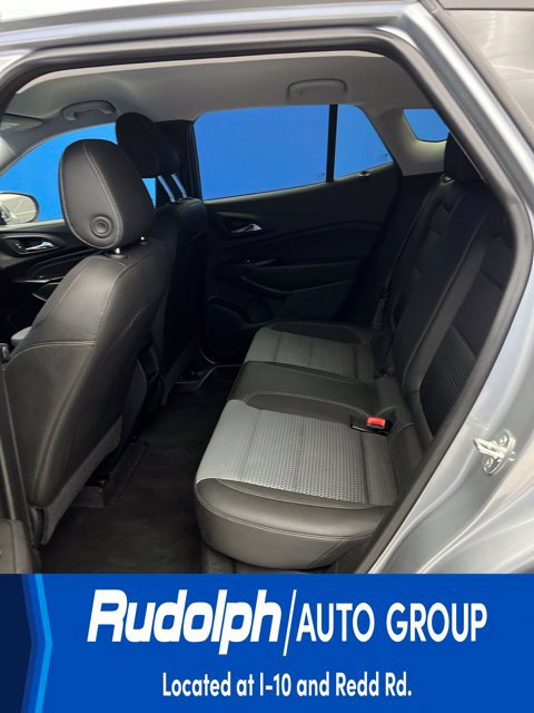 Used 2024 Chevrolet Trax LT w/ Driver Confidence Package FWD image 16