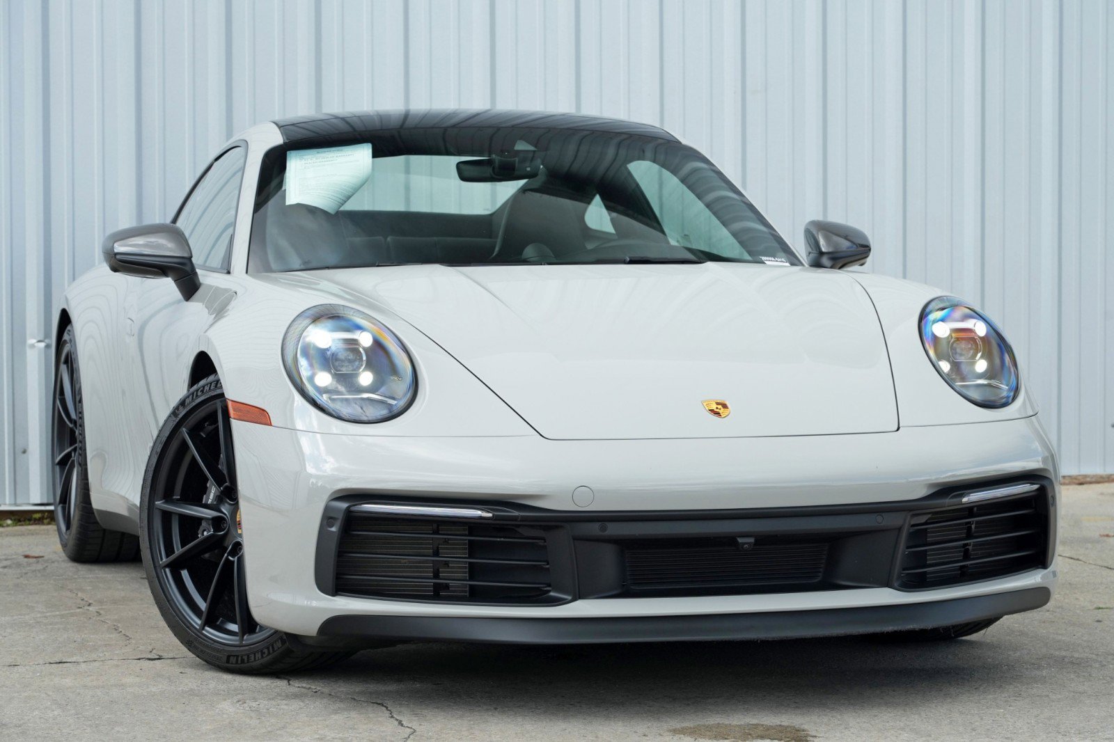 Used 2024 Porsche 911 Carrera T image 4