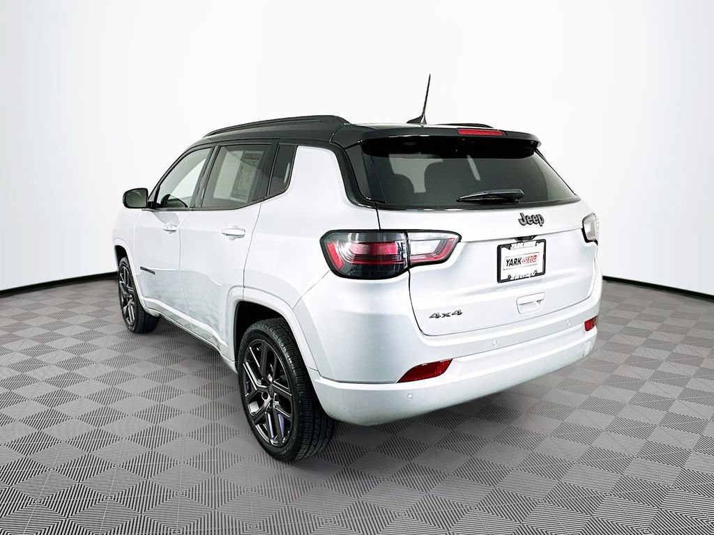 Used 2024 Jeep Compass Limited w/ High Altitude Package AWD/4WD image 8