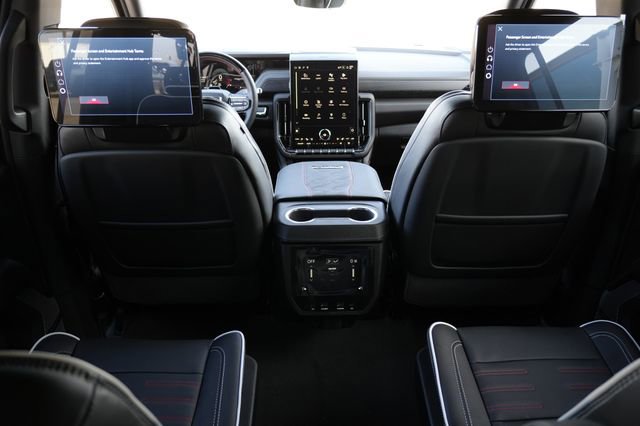 New 2026 GMC Yukon XL AT4 Ultimate w/ LPO, Floor Liner Package image 23