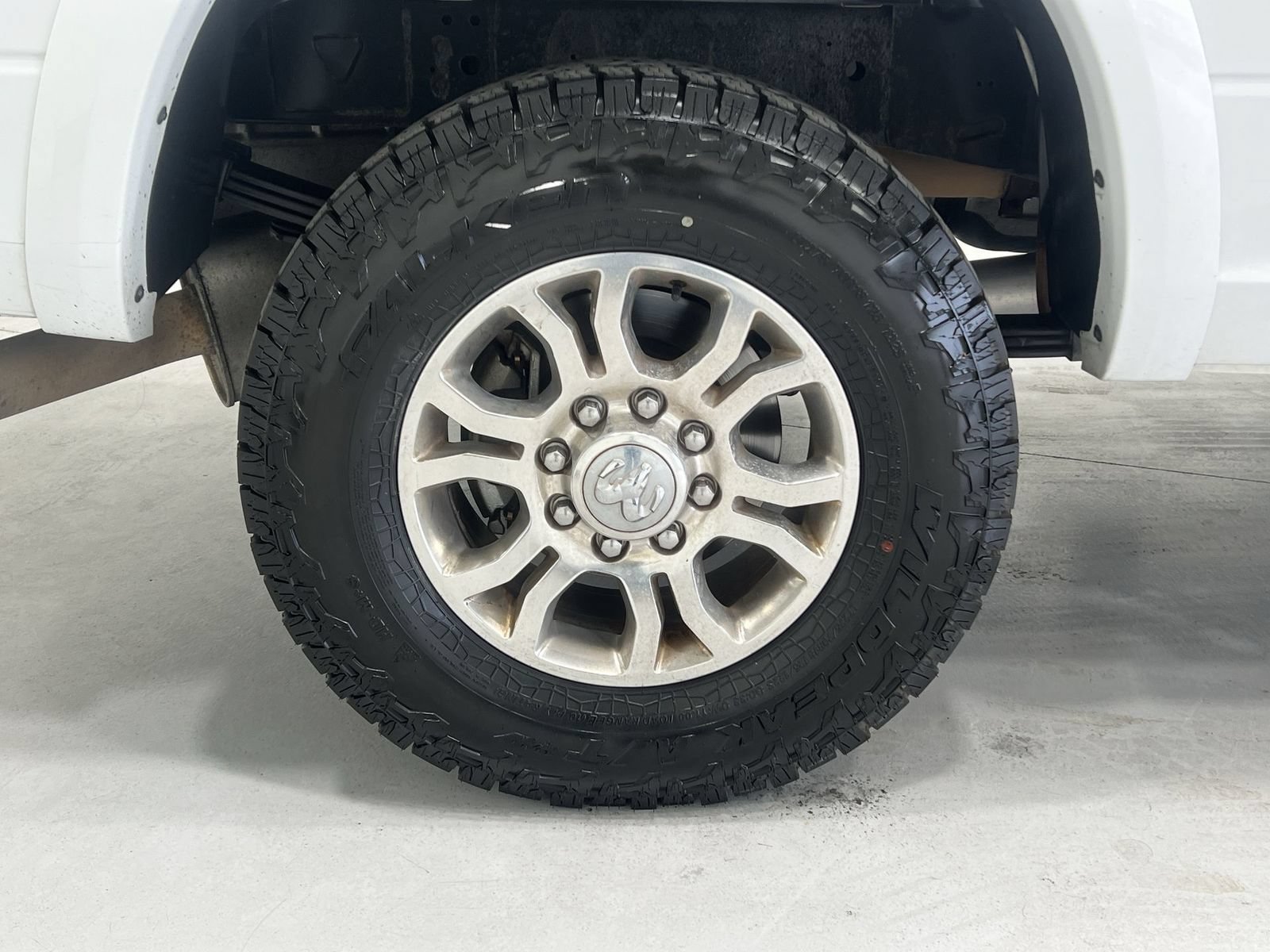 Used 2018 RAM 3500 Laramie AWD/4WD image 10