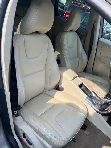 Used 2014 Volvo XC60 3.2 FWD image 17