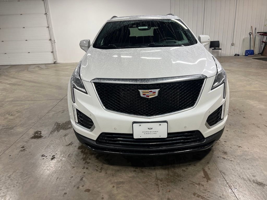Certified 2023 Cadillac XT5 Sportv w/ Technology Package image 3