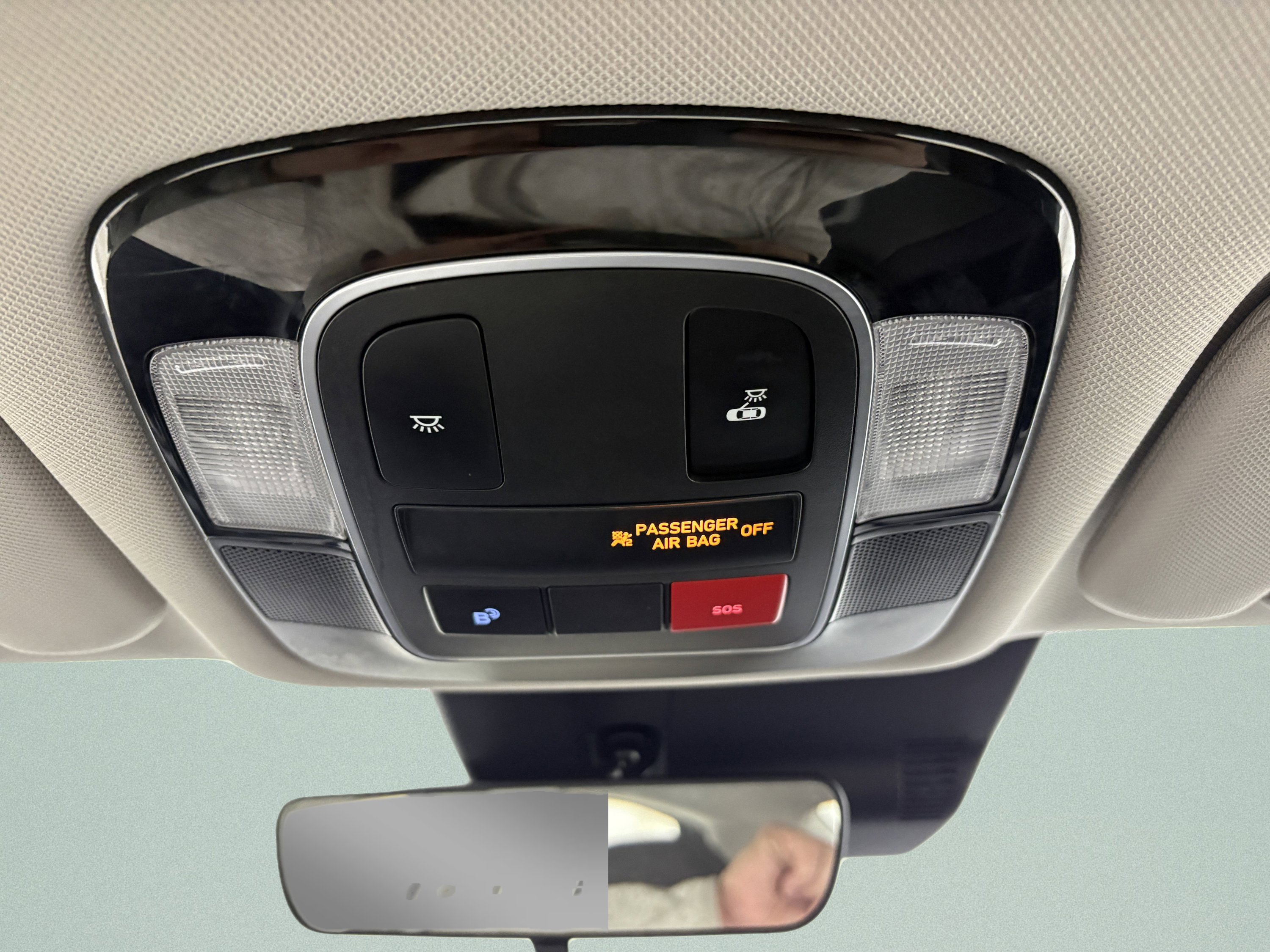 Used 2025 Hyundai Sonata SEL FWD image 30