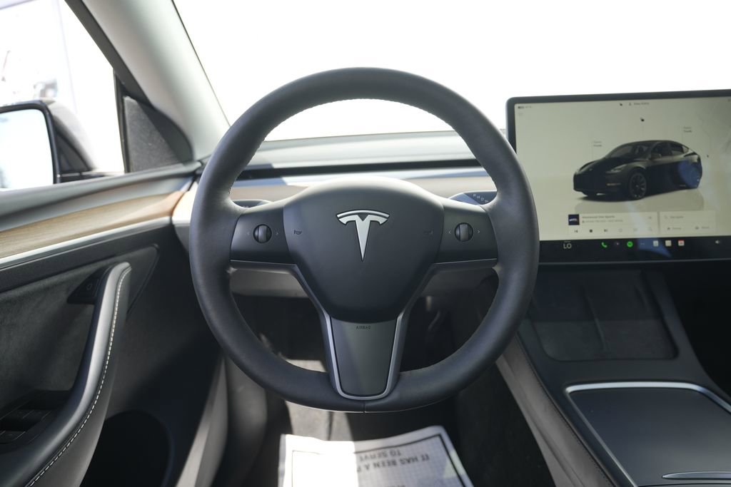 Used 2023 Tesla Model Y Long Range image 42