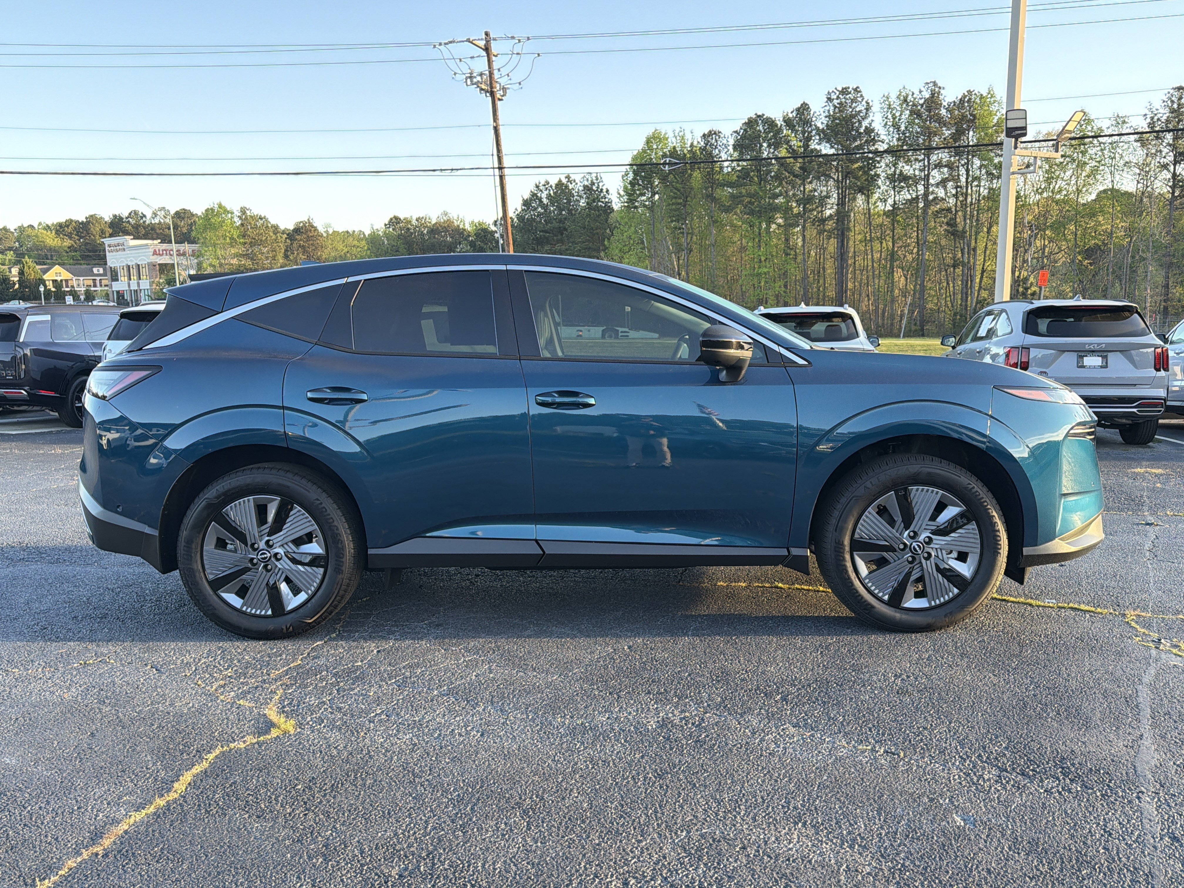 Used 2025 Nissan Murano SL w/ Cargo Package AWD/4WD image 7