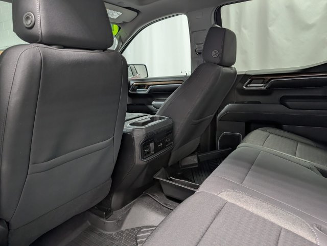 Certified 2023 Chevrolet Silverado 1500 LT AWD/4WD image 16