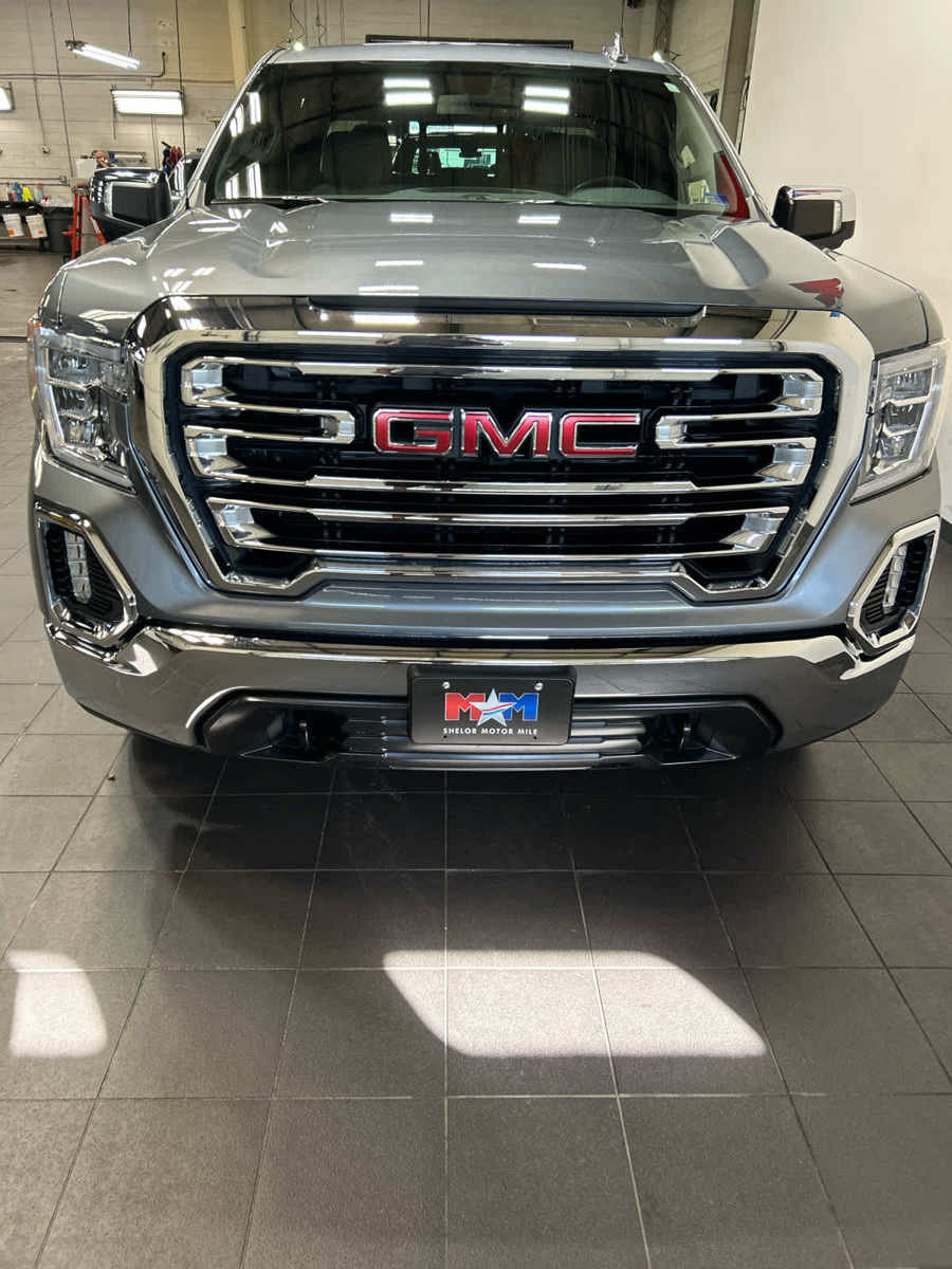 Used 2021 GMC Sierra 1500 SLT w/ SLT Convenience Package AWD/4WD image 3