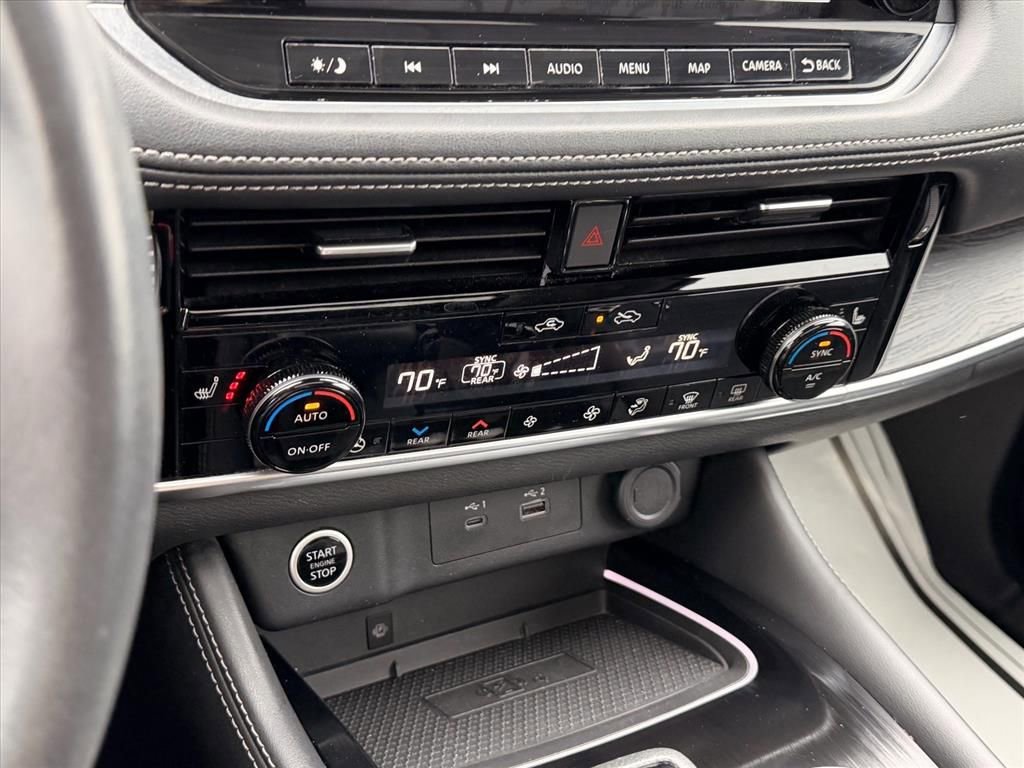 Used 2023 Nissan Rogue Platinum w/ Platinum Premium Package image 22