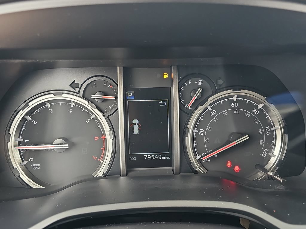 Used 2023 Toyota 4Runner TRD Off-Road AWD/4WD image 18