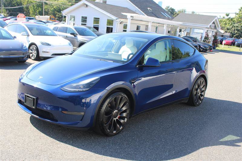 Used 2021 Tesla Model Y Performance AWD/4WD image 3